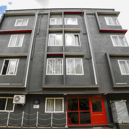 Townhouse Sarvar Hospitality Near Ascendas Park Square Mall Bangalore Exterior photo